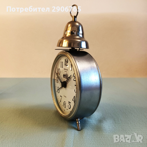 Часовник будилник Германски Китайски и Руски работещи, снимка 10 - Антикварни и старинни предмети - 44618285