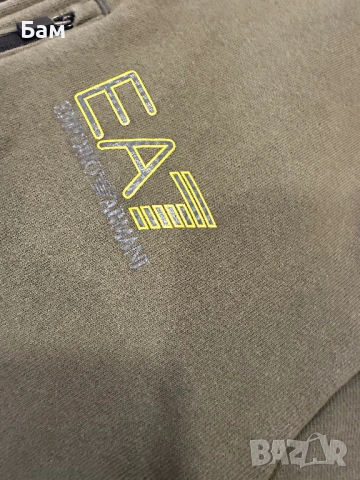 Мъжко!Emporio Armani 7 Hybrid Zip Up размер М, снимка 4 - Спортни дрехи, екипи - 54069508