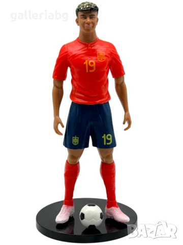 Фигурка на Lamine Yamal с екип на Испания – модел №19 с кутия и топка, снимка 6 - Фигурки - 51262390