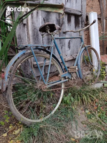 Старинно колело марка Лястовица , снимка 2 - Други ценни предмети - 41900960