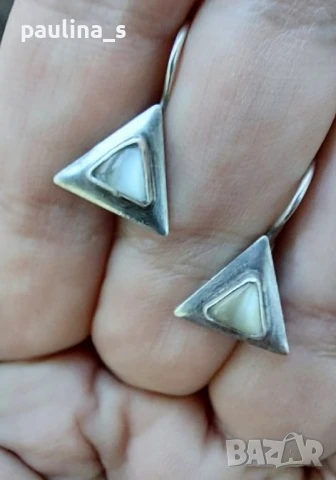 Два различни чифта / Винтидж / Сребърни обеци с бяло котешко око и лунен камък / проба 925 на СБХ, снимка 11 - Обеци - 32540701