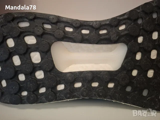 Продавам нови оригинални мъжки маратонки Adidas Pure  Boost., снимка 8 - Маратонки - 55844391