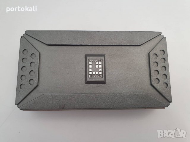 малък Суич Switch 8 порта Level One, снимка 3 - Суичове - 37993357