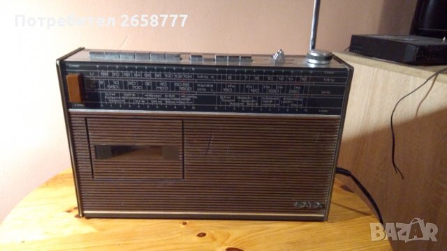 РадиокасетофонSABA