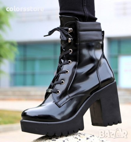 Боти на ток - черен лак с черно ходило - 3020