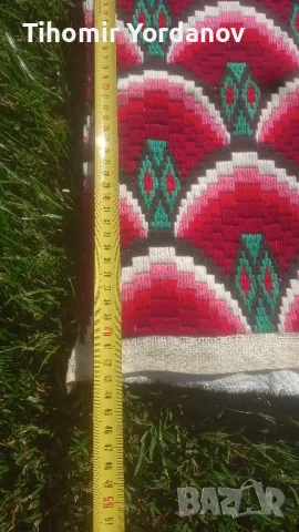 Бродирана възглавница -2 броя., снимка 8 - Антикварни и старинни предмети - 50302846