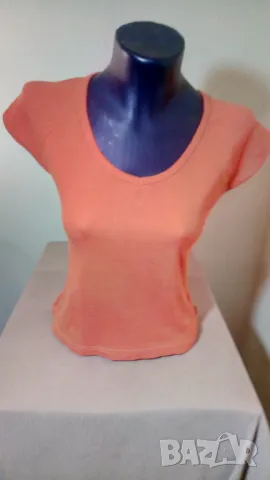 Оранжева дамска тениска Terranova, снимка 3 - Тениски - 48300670