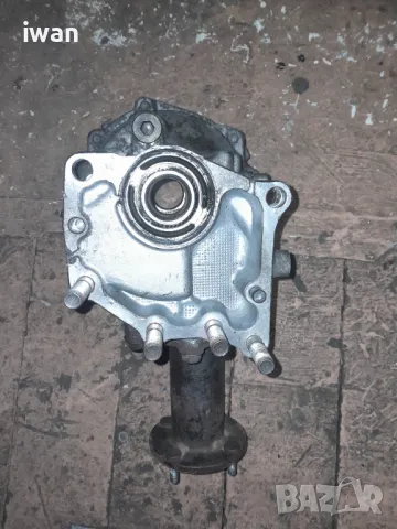 Раздатка за 4х4 toyota urban cruiser, снимка 3 - Части - 49095784