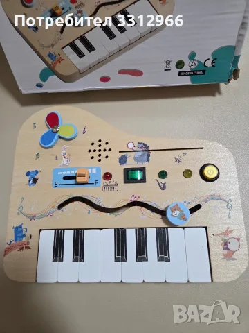 Чисто нова дървена образователна играчка тип сензорно табло (busy board) с пиано и светлинни елемен, снимка 2 - Образователни игри - 56185588