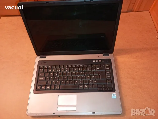 Лаптоп VEGA Хард 500 GB, RAM 2 GB, Windows 7, снимка 4 - Лаптопи за дома - 56171647