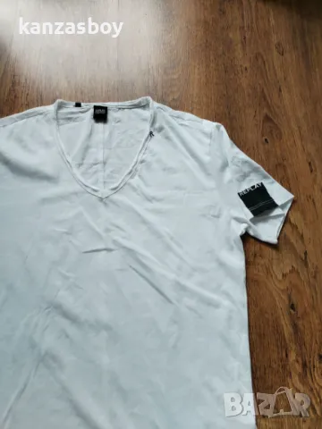 Replay Beachwear - страхотна мъжка тениска КАТО НОВА ХС, снимка 6 - Тениски - 50211598
