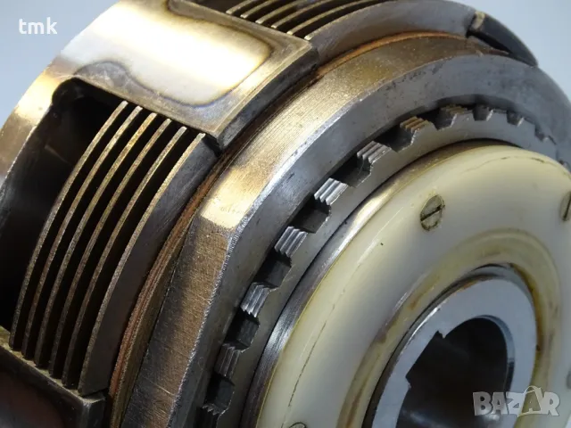 Съединител електромагнитен Binder Magnete 8401316C1 multi-plate electromagnetic clutch, снимка 12 - Резервни части за машини - 47861711