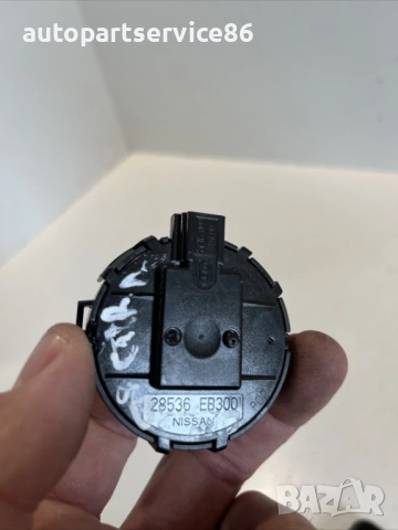 Датчик за дъжд за Nissan Pathfinder 2.5 Dci (2009) 28536Eb300, снимка 2 - Части - 54353361