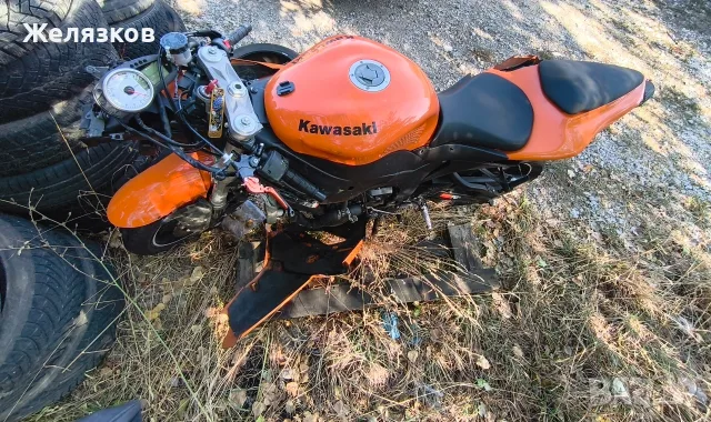 Продавам мотор Кавазаки Нинджа , снимка 7 - Части - 55972588