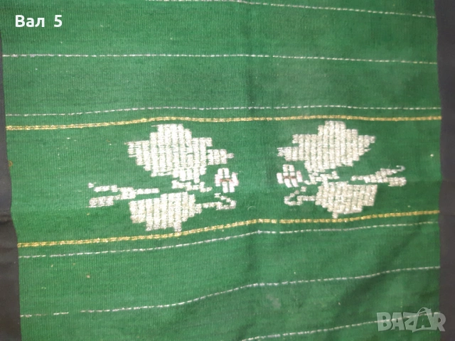 Автентична вълнена престилка с много сърма , носия, снимка 3 - Антикварни и старинни предмети - 53887641