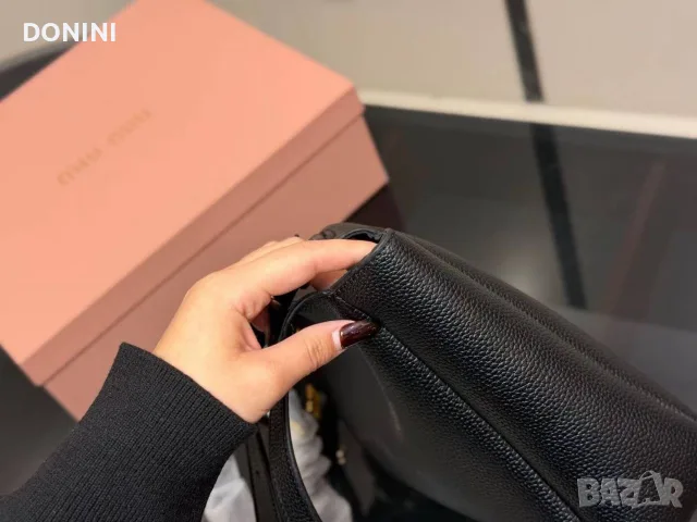 Miu Miu Belair Дамска чанта, кожа, снимка 6 - Чанти - 55974783