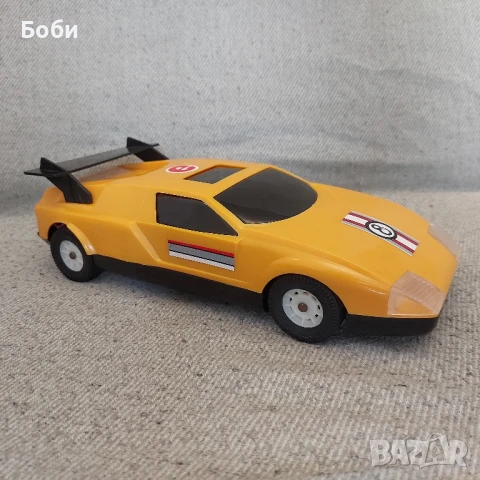 Стара Рядка Българска Соц Пластмасова Играчка на Батерии Кола Мерцедес C111