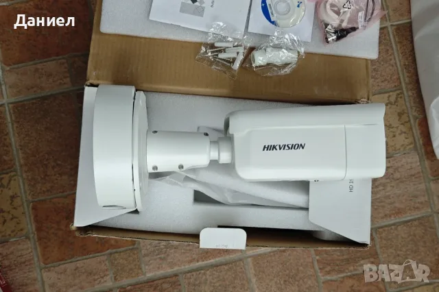 4MP IP камера с варифокален обектив Hikvision DS-2CD2645FWD-IZS