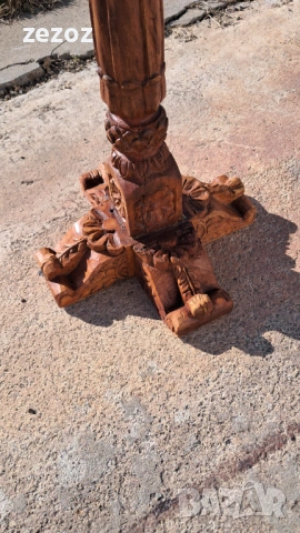 Маса помощна с дърворезба, снимка 4 - Маси - 53111220