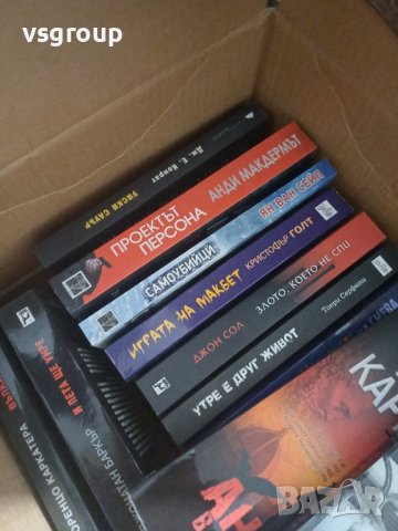 Елизабет Адлър, снимка 1