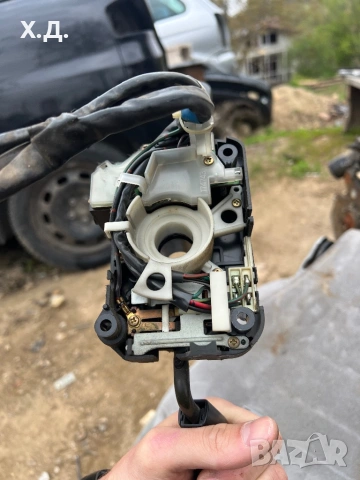 Лостчета чистачки и фарове Мицубиши спейс Рънър 1998г, снимка 2 - Части - 54211739