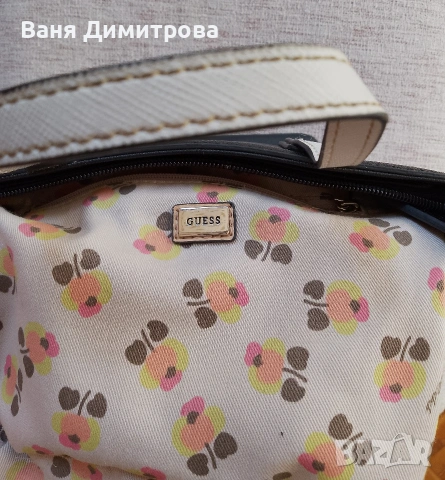 Дамска чанта Guess , снимка 7 - Чанти - 54238142