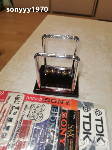 Люлката на Нютон хамелеон 9х9х8см 1601261335, снимка 14 - Колекции - 53121039