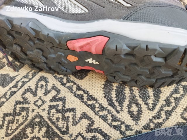 Туристически маратонки QUECHUA 42номер, снимка 11 - Маратонки - 37437672