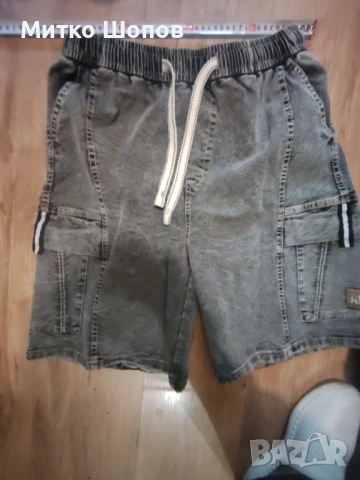 Продавам къси дънки