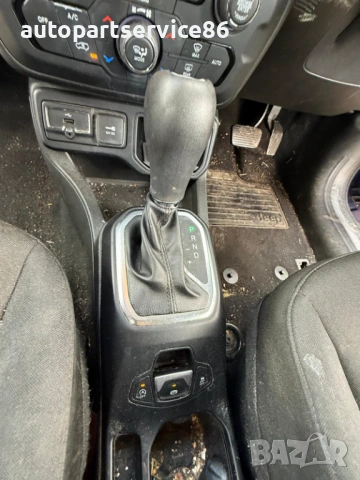 на части jeep renegate 1.4t auto 2018, снимка 9 - Автомобили и джипове - 54085512