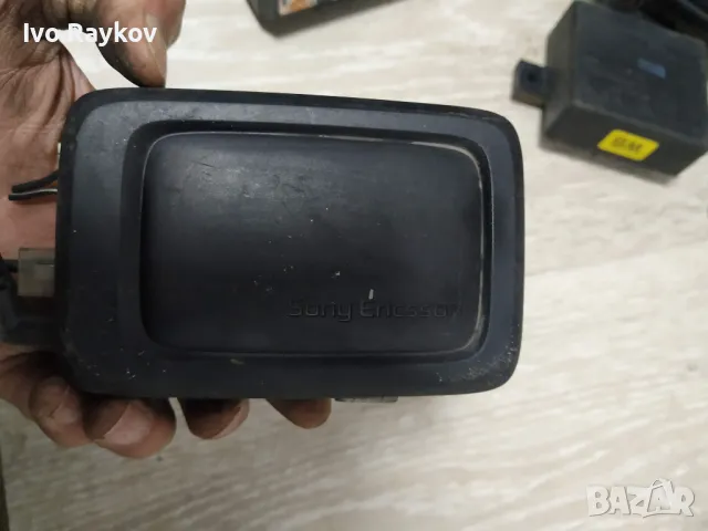 Bluetooth telefon Sony Ericsson Volkswagen Touran 2005 4170B-8502001, снимка 3 - Части - 48179342