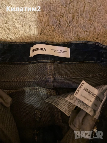 Дамски дънки bershka, снимка 3 - Дънки - 53941937