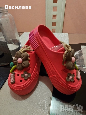 Кроксове , снимка 4 - Джапанки - 52492358