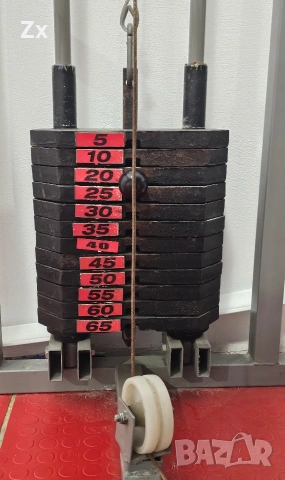 Уред за Задно Бедро Leg Curl, снимка 4 - Фитнес уреди - 54365244