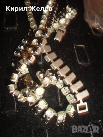 КРАСИВО РЕТРО КОЛИЕ с МНОГО КРИСТАЛИ и КАМЪНИ 72801, снимка 11 - Колиета, медальони, синджири - 30635942