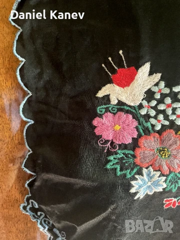 Фолклорна престилка, снимка 3 - Антикварни и старинни предмети - 50914900