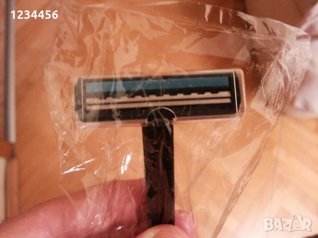 Нови ел. самобръсначки и BIC/бик на НАЙ-НИСКА ЦЕНА !, снимка 9 - Електрически самобръсначки - 35583948