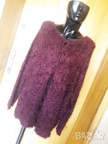 Винено червена рошава жилетка с копченца 2ХЛ