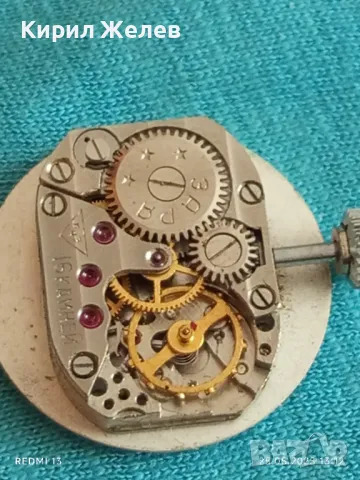 Стар механичен часовник дамски Лъч СССР 15 камъка за ремонт части КОЛЕКЦИЯ 48042, снимка 7 - Антикварни и старинни предмети - 50419544