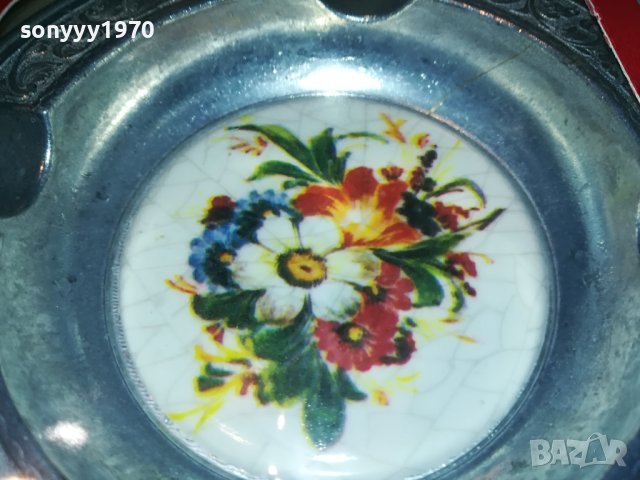 пепелник с цвете от германия 0504231140, снимка 7 - Колекции - 40262108