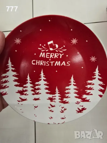 Коледни чинии 19 см, снимка 2 - Чинии - 48131390
