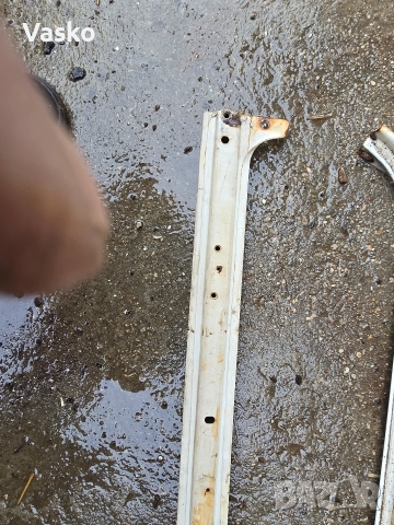 Продавам Напречни Греди Самурай, снимка 11 - Части - 52571229