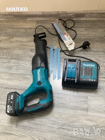 MAKITA DJR 186 саблен трион, снимка 6 - Триони и циркуляри - 53959023