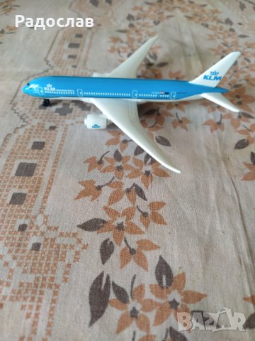 модел самолет Boeng 787- B, снимка 1 - Влакчета, самолети, хеликоптери - 40051844