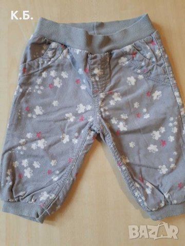 Бебешки джинси р-р 56, снимка 1 - Панталони и долнища за бебе - 30358003