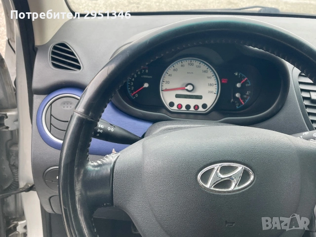 Hyundai i10, снимка 11 - Автомобили и джипове - 53207821