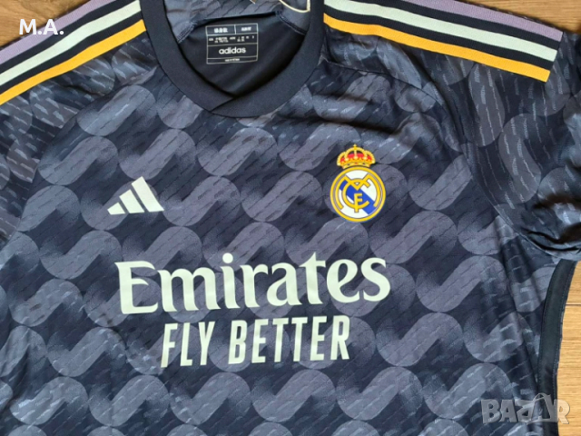 Authentic Екип на Реал Мадрид Размер L, снимка 3 - Футбол - 52332992