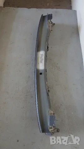 Основа предна броня за форд фокус до 2004год. , снимка 4 - Части - 50403880