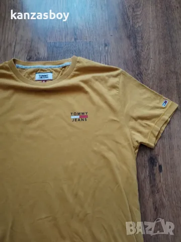 Tommy Hilfiger - страхотна мъжка тениска M, снимка 2 - Тениски - 48882741