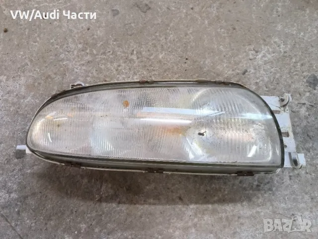 Десен фар за Форд Фиеста Ford Fiesta 0301049202 BOSCH
